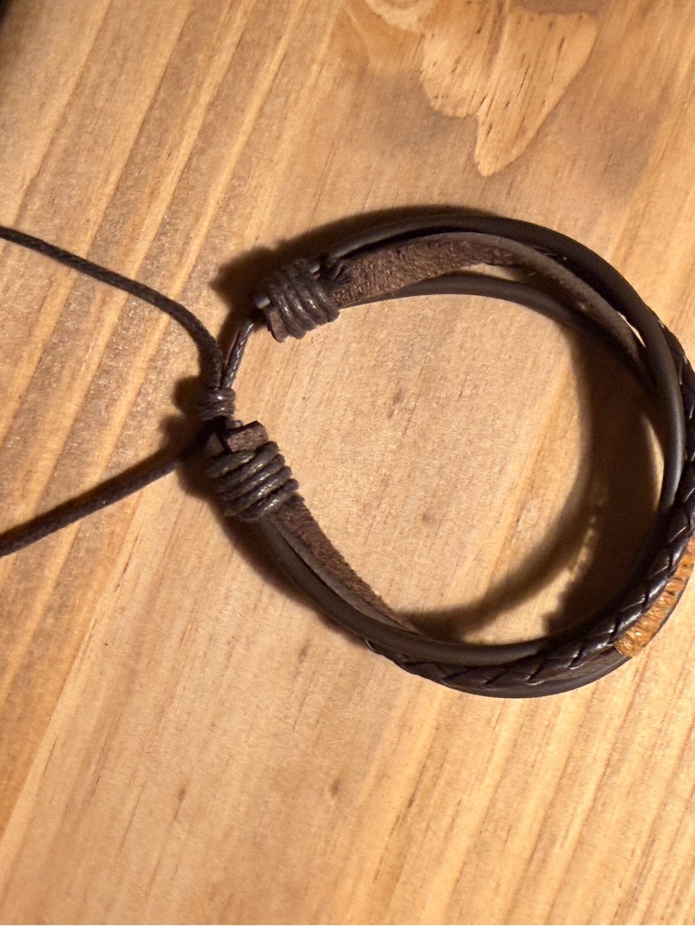 Brown Leather Multi-Strand Wrap Bracelet with Tan Accent NWOT - Picture 3 of 3